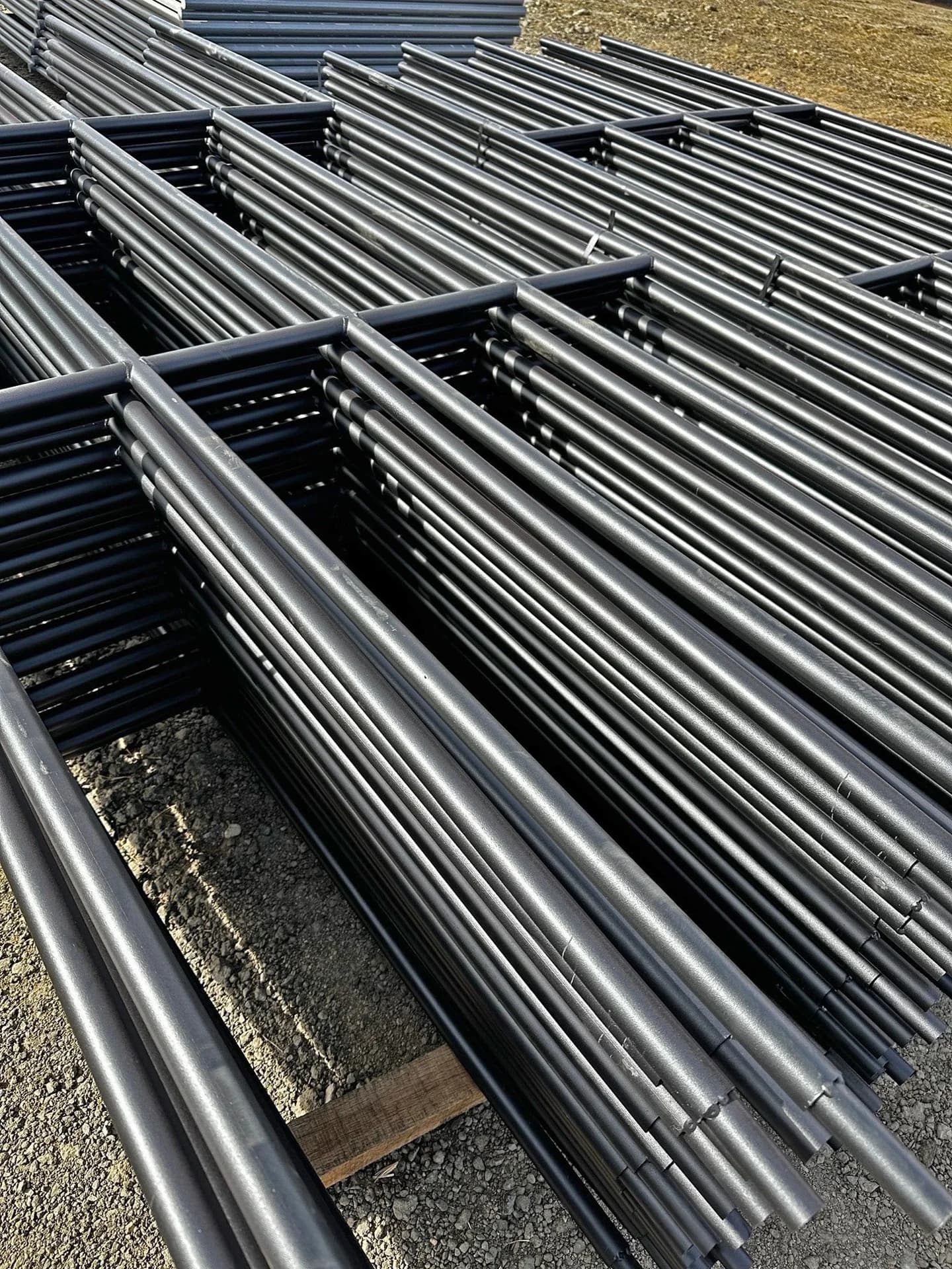 10 ft Continuous Fence Panel, Powder-Coated, 1-1/4" (5-Rail), view 4