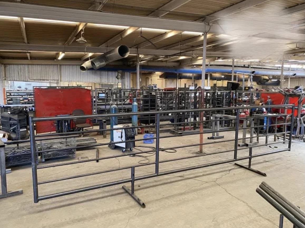 20 ft Cattle Livestock Panels 2-3/8" 14 Gauge – Freestanding with Detachable Feet, view 4