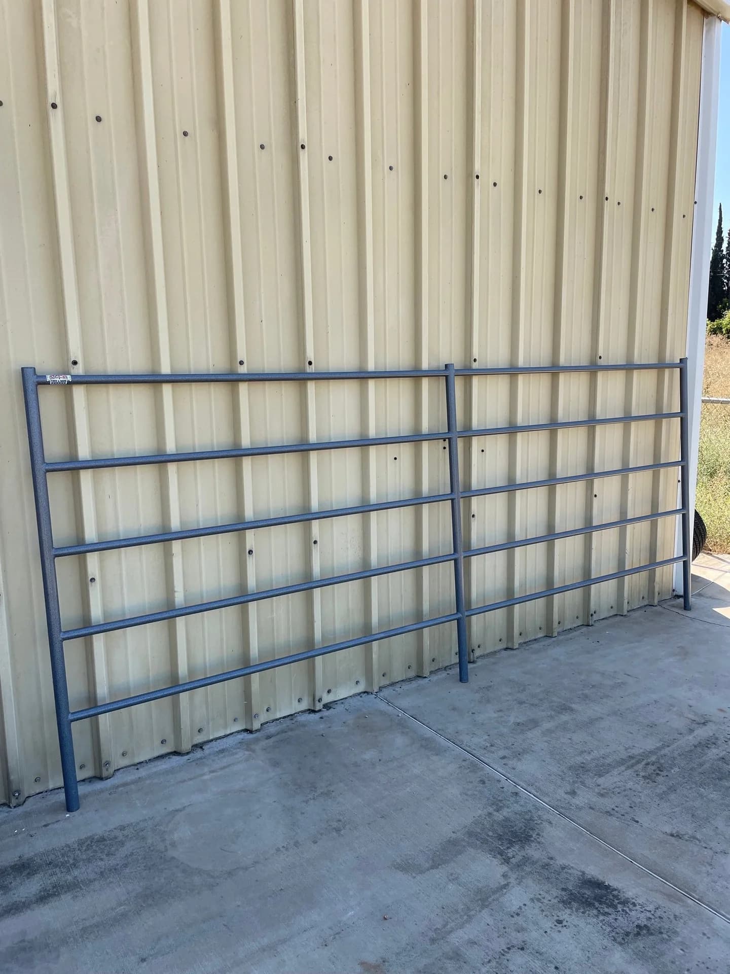 140 ft × 240 ft Riding Arena (4 Rail) 14-Gauge Steel Rustic, view 7