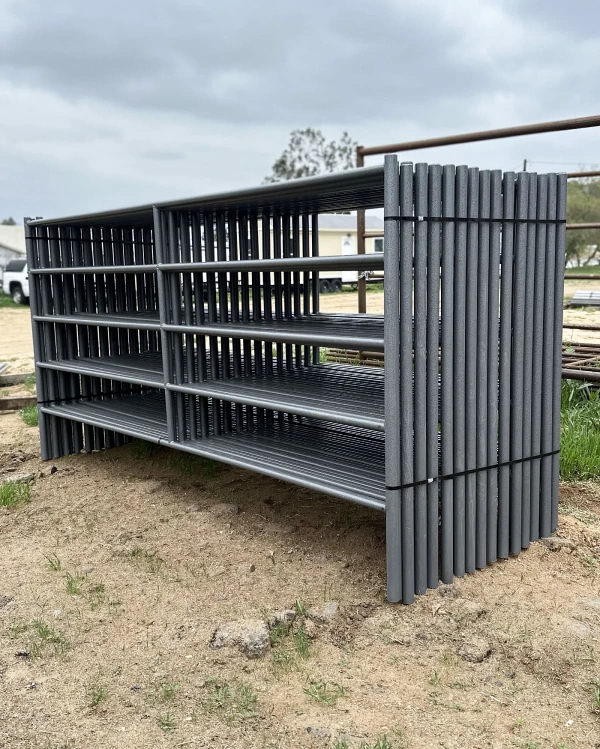 Premium 10 ft Horse Corral Panel – 5-Rail, 14-Gauge Steel, view 3