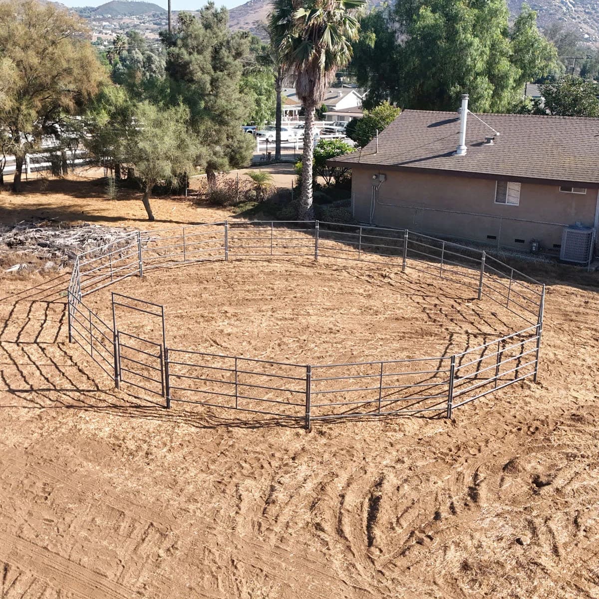 40 ft Round Pen (5-Rail) 14-Gauge Steel, view 4