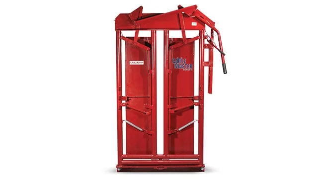 CattleMaster Series 6 Heavy Duty Cattle Squeeze Chute - view 3