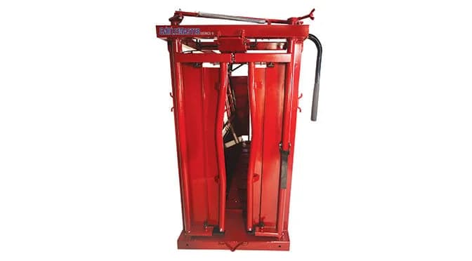 CattleMaster Series 9 Super Duty Cattle Squeeze Chute - view 2