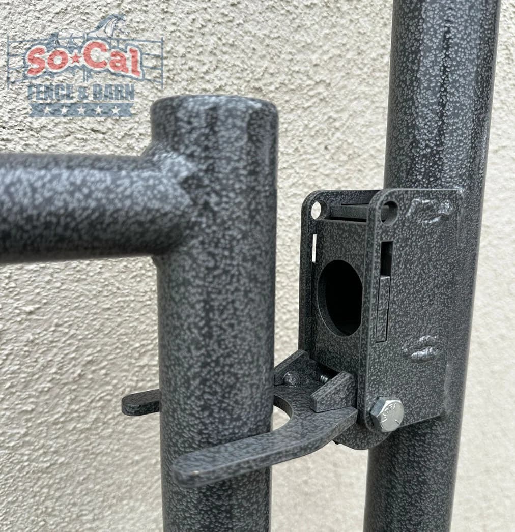20×20 Economy Livestock Fence Stall (4 Rail), view 6