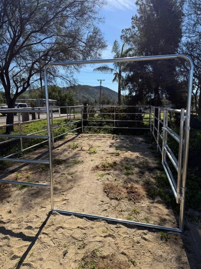 Light Duty Panel Gate Combo 12 ft 4-Rail (Galvanized) 16-Gauge, view 3