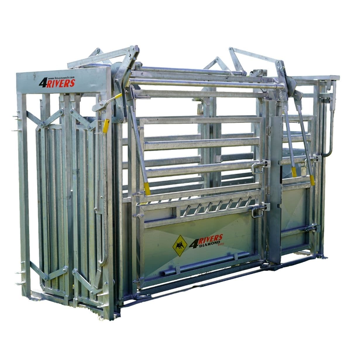 4 Diamond Manual Cattle Chute | 4 Rivers Ranch