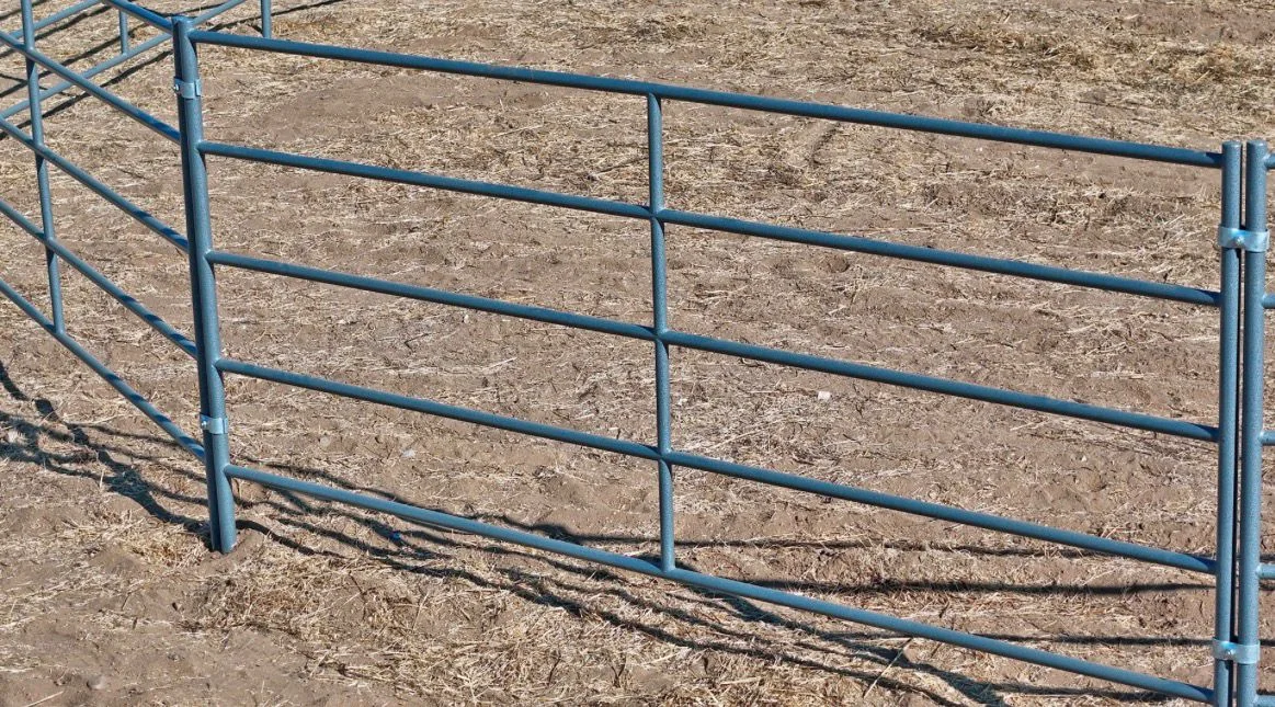 60 ft Round Pen (5-Rail) 14-Gauge Steel — product detail photo