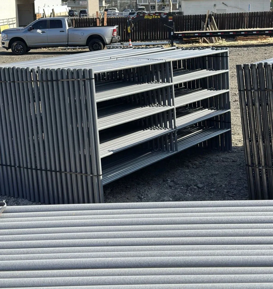 Premium 10×5 Horse Corral Panel (5 Rail) 1-5/8" 14 Gauge Steel — product detail photo