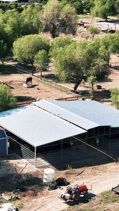 Pro Equine Facility Mare Motel | Fully Covered 12×24 Stalls | 6 ft Welded Wire Panels — Equestrian Center Mare Motel Det